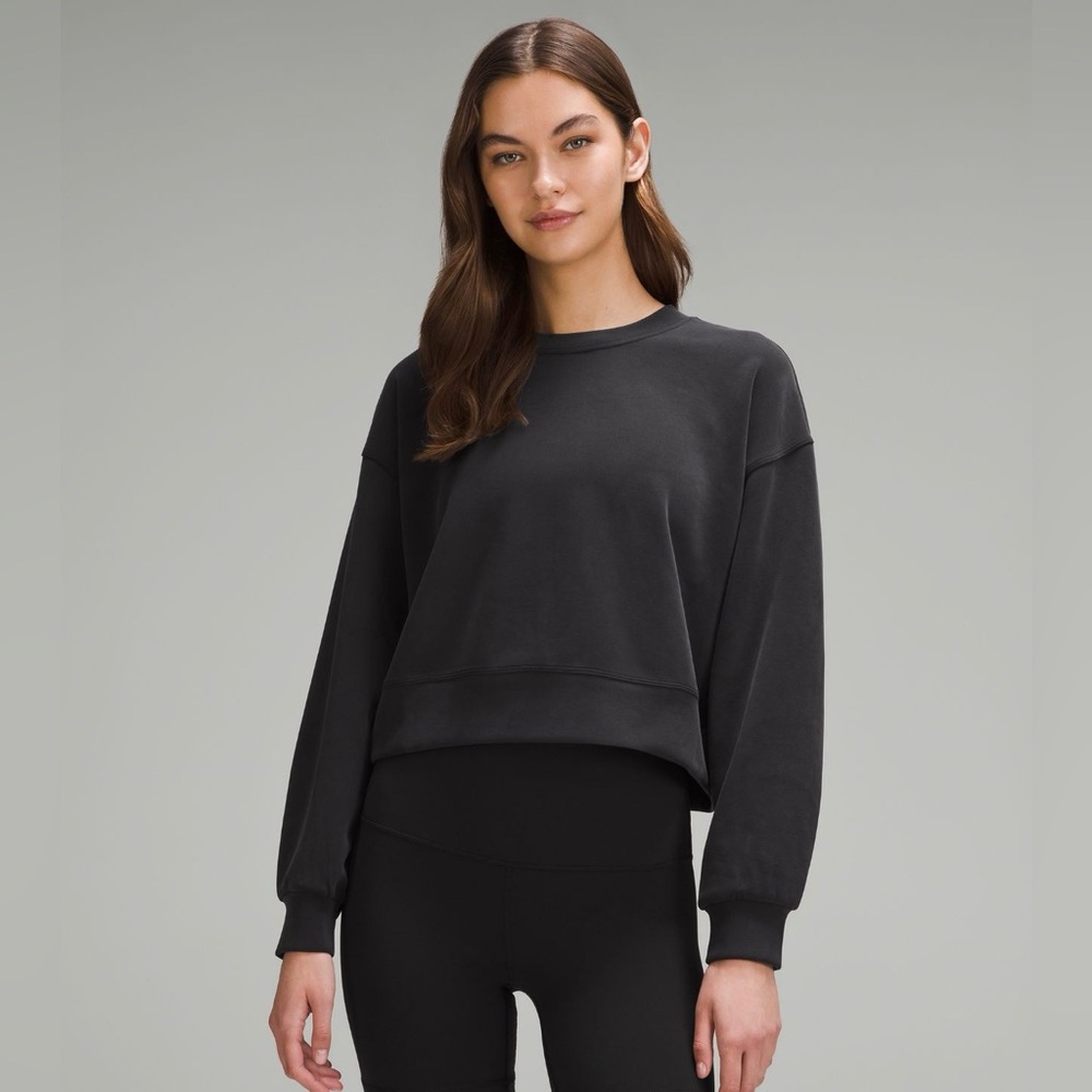 Lululemon BLACK Softstreme Perfectly Oversized crew